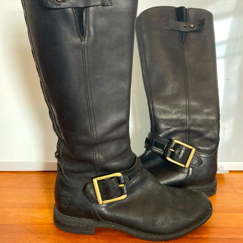 Black boots